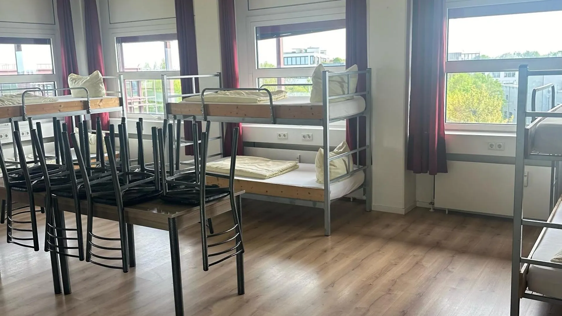 Low Budget Hostel München 0*,  Duitsland